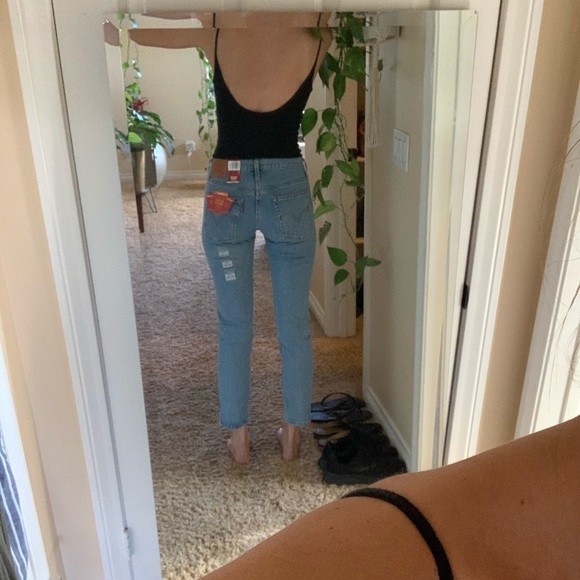 Levi 501 Taper Jeans - Picture 8 of 8